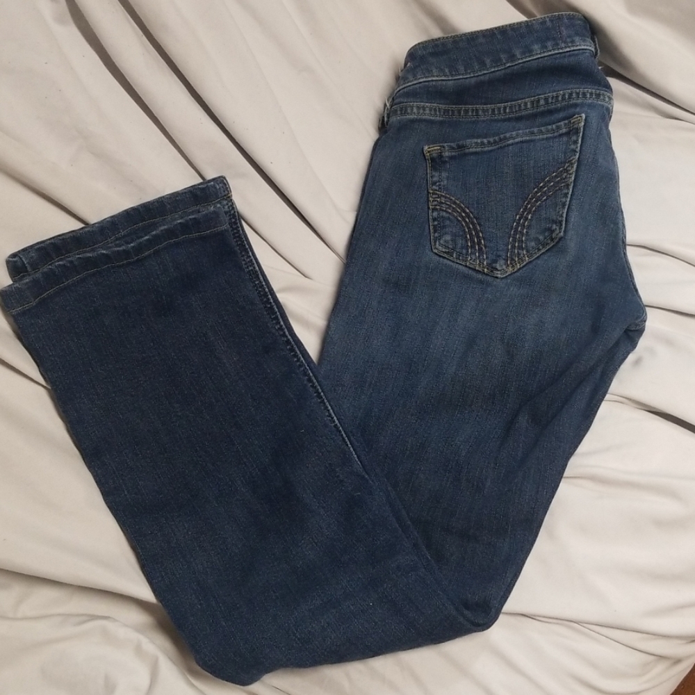 Hollister medium/dark washed bootcut jeans